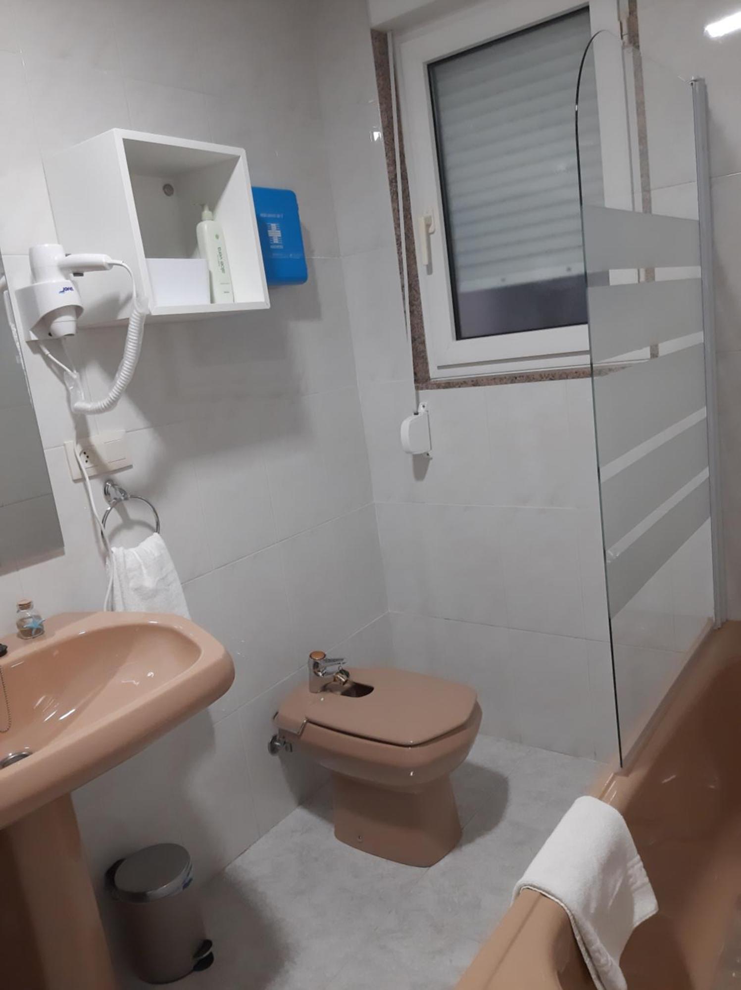 Apartamento Elena Centrico Con Wifi Onís Exteriér fotografie